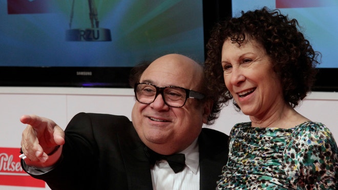 devito perlman 660 reuters.JPG